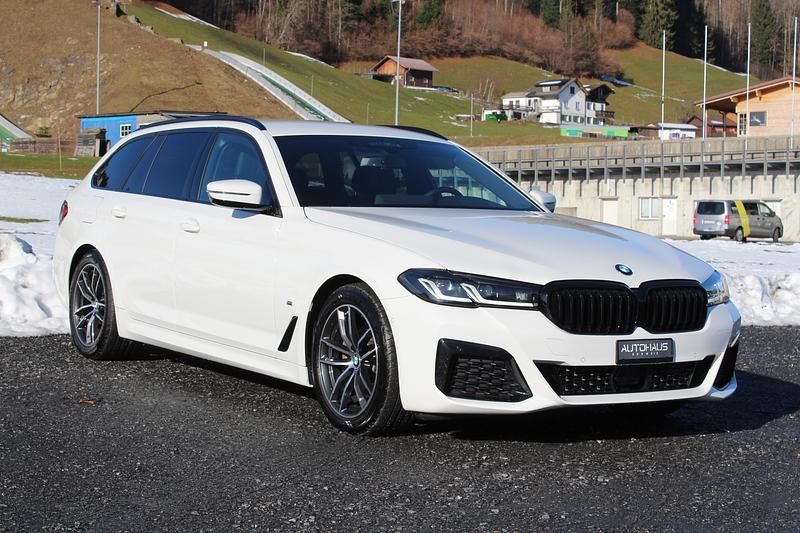 Gebraucht BMW 520 M Sport 190 PS (139 kW) 2021 Kombi
