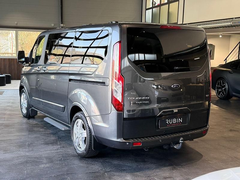 Gebraucht Ford Tourneo Custom Titanium 130 PS (95 kW) 2018 Van