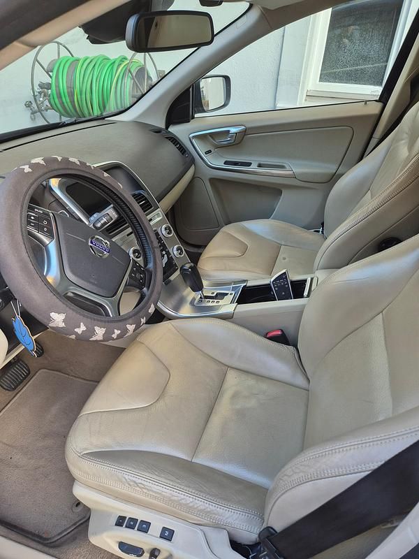 Gebraucht Volvo XC60 R-Design 163 PS (119 kW) 2012 SUV