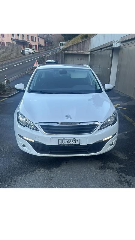 Gebraucht Peugeot 308 SW Access 120 PS (88 kW) 2016 Kombi