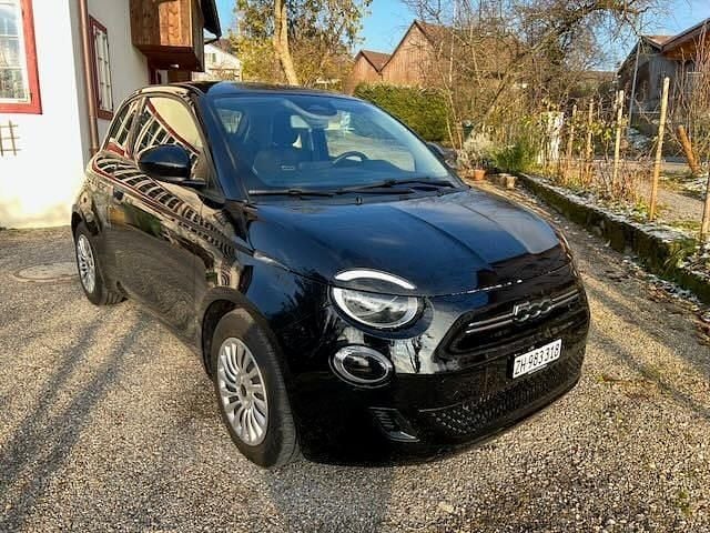 Gebraucht 2023 Fiat 500e | CHF 12’400 (Guter Preis) - Bild 1/4