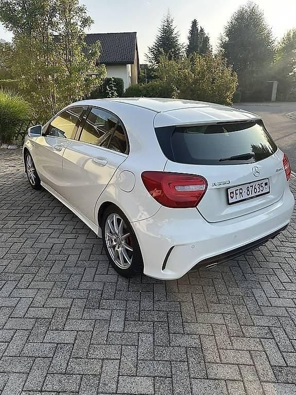 Gebraucht Mercedes A250 211 PS (155 kW) 2014 Limousine
