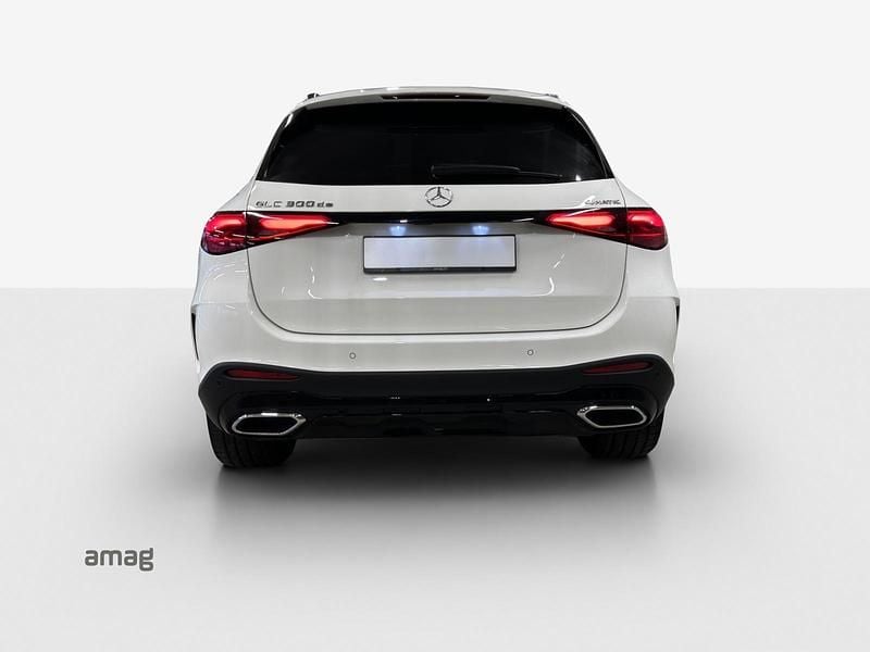 Gebraucht Mercedes GLC300e 335 PS (246 kW) 2024