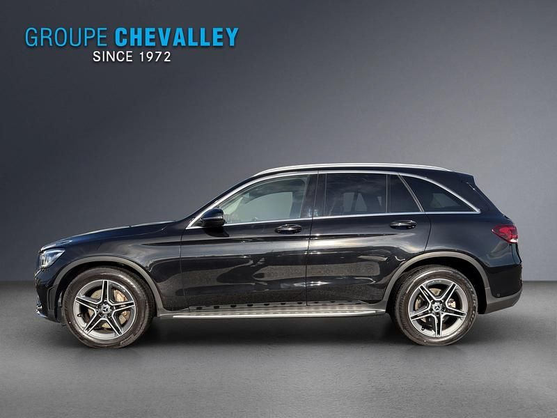 Gebraucht Mercedes GLC220 AMG line 194 PS (142 kW) 2021 Schwarz SUV