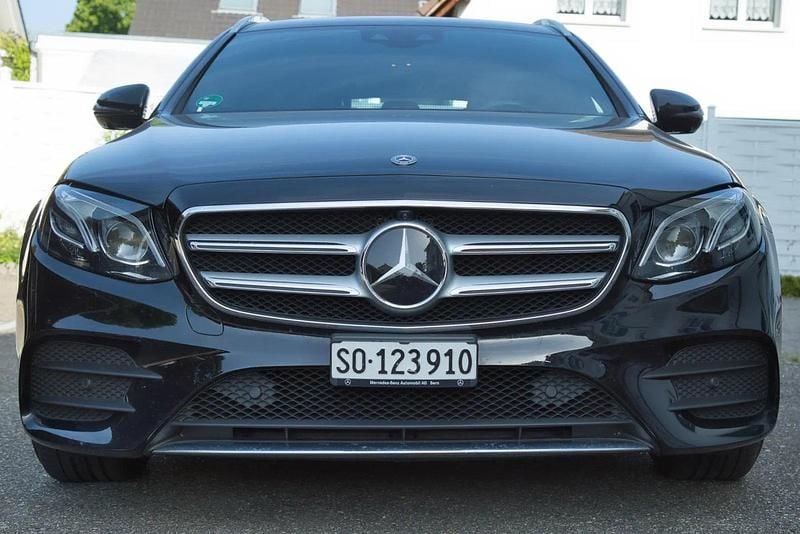 Gebraucht Mercedes E220 AMG line 194 PS (142 kW) 2019 Kombi