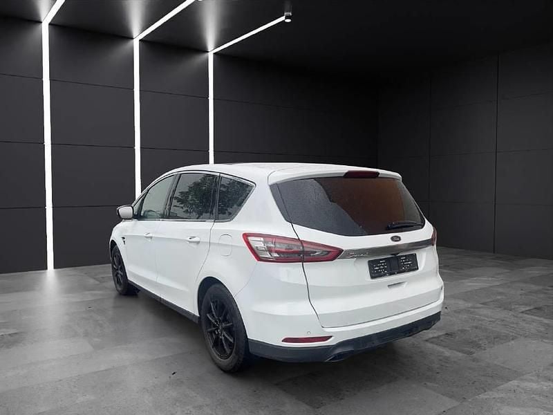 Gebraucht Ford S-MAX Titanium 240 PS (176 kW) 2016 Weiss Van / Kleinbus