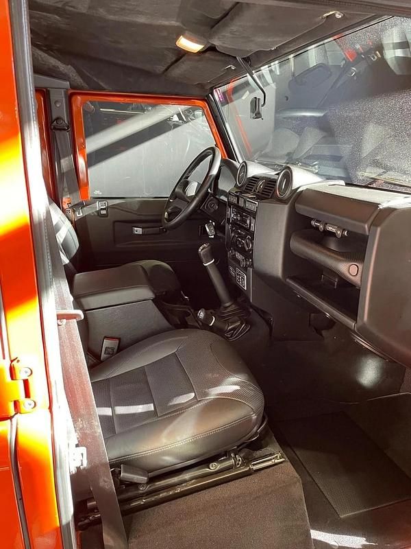 Gebraucht Land Rover Defender Heritage 122 PS (89 kW) 2015 SUV