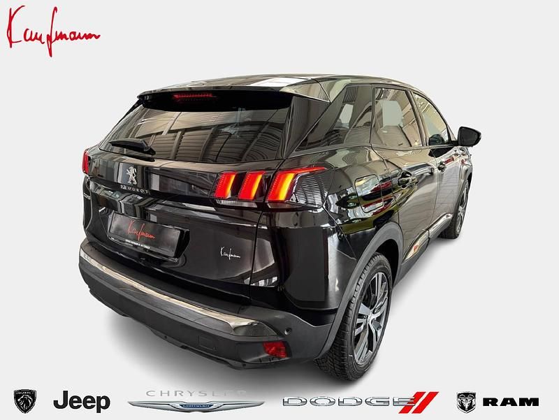 Gebraucht Peugeot 3008 Allure 131 PS (96 kW) 2024 Schwarz SUV