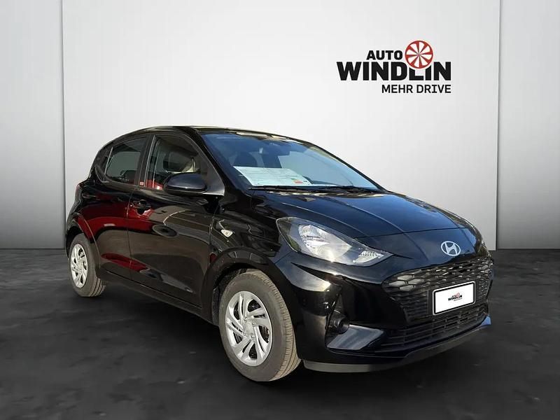 Schwarz Neu 2025 Hyundai i10 Kleinwagen | CHF 20’250 (Etwas zu teuer) - Bild 1/4