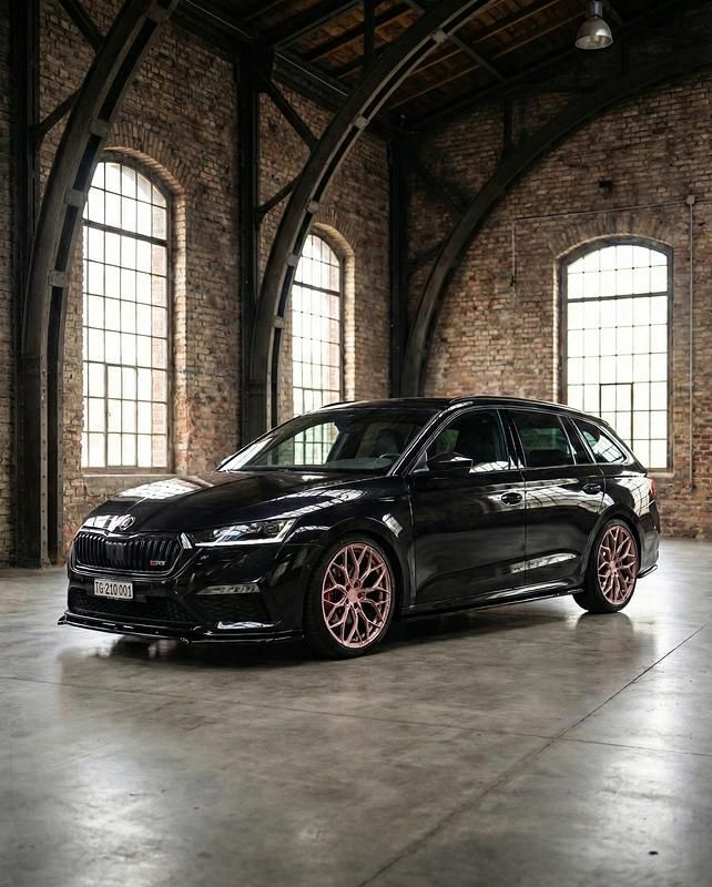 Gebraucht 2023 Skoda Octavia RS Kombi | CHF 34’790 (Fairer Preis) - Bild 1/4