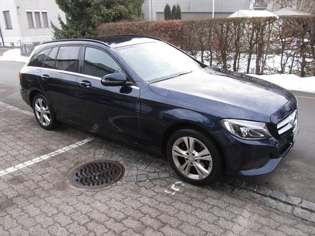 Gebraucht Mercedes C220 170 PS (125 kW) 2016