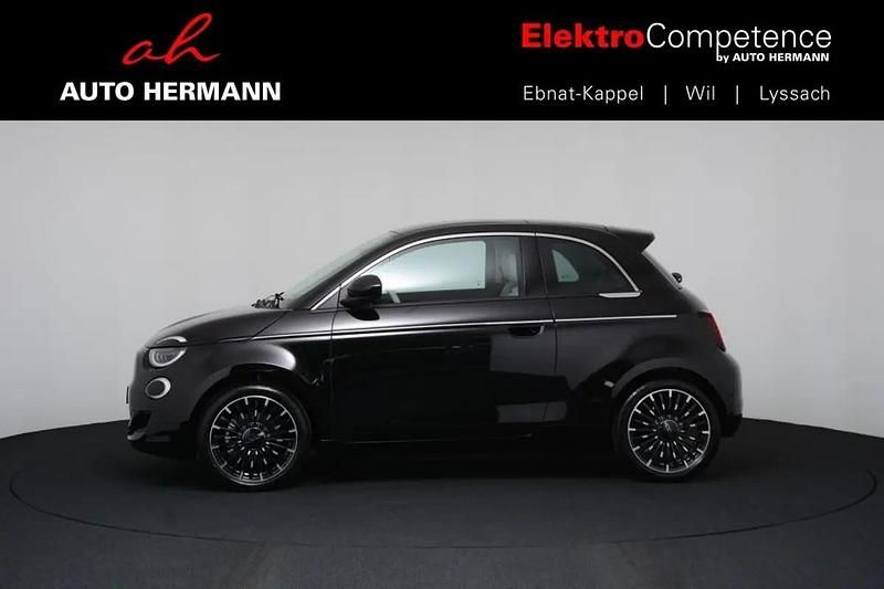Neu Fiat 500e La Prima 87 kW (119 PS) 2025 Schwarz Kleinwagen