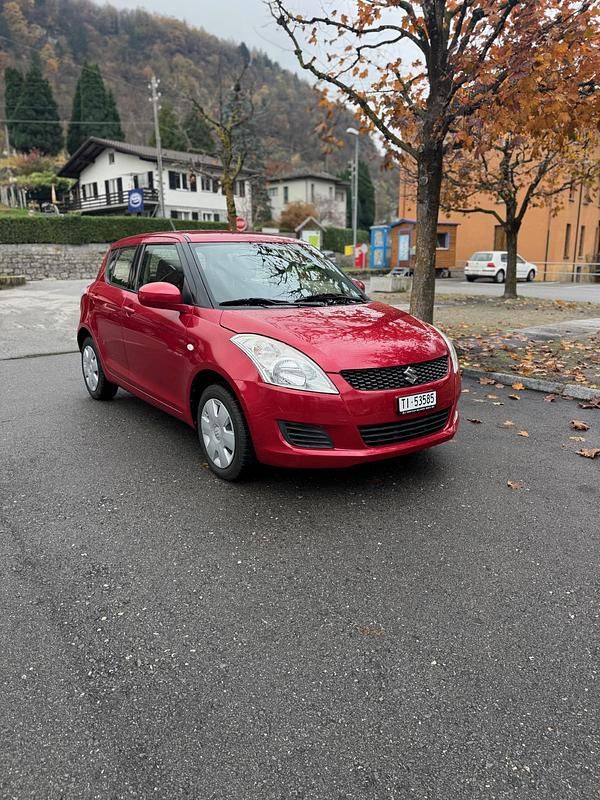 Gebraucht Suzuki Swift GL 94 PS (69 kW) 2013 Kleinwagen