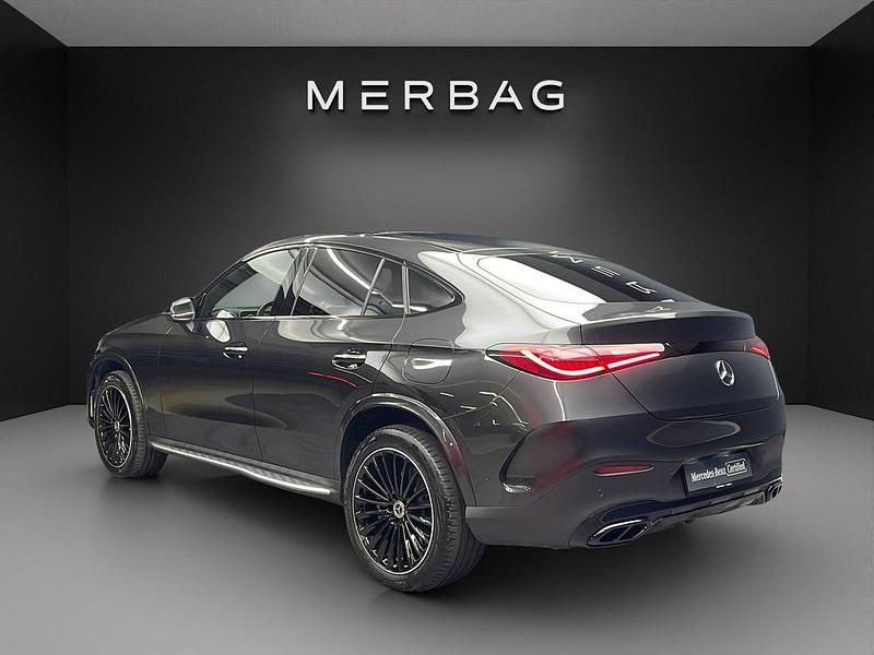 Gebraucht Mercedes GLC300 204 PS (150 kW) 2023 Grau Coupé