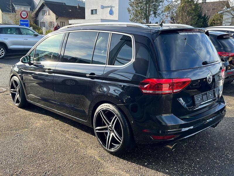 Gebraucht VW Touran Highline 150 PS (110 kW) 2015 Van / Kleinbus
