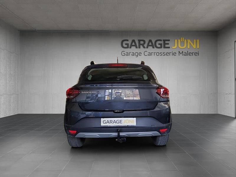 Gebraucht Dacia Sandero Comfort 91 PS (66 kW) 2022 Grau Limousine