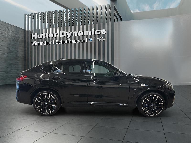 Gebraucht BMW X4 M Sport 371 PS (272 kW) 2023 Schwarz SUV