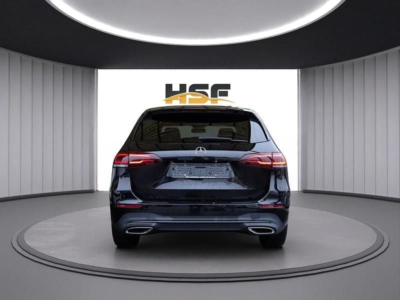 Gebraucht Mercedes B200 150 PS (110 kW) 2021 Van / Kleinbus