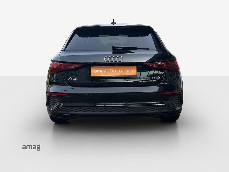 Gebraucht Audi A3 Sportback e-tron S-Line 150 PS (110 kW) 2023 Kleinwagen