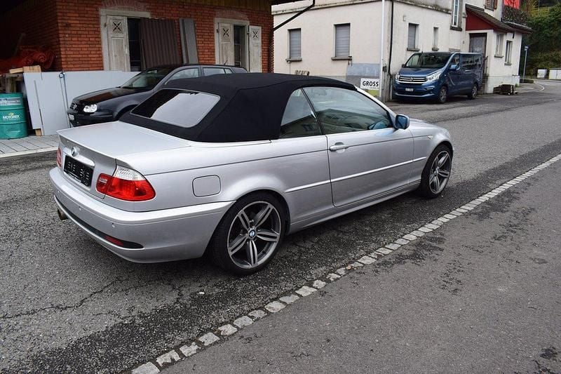 Gebraucht BMW 325 Cabriolet 193 PS (141 kW) 2005 Cabrio