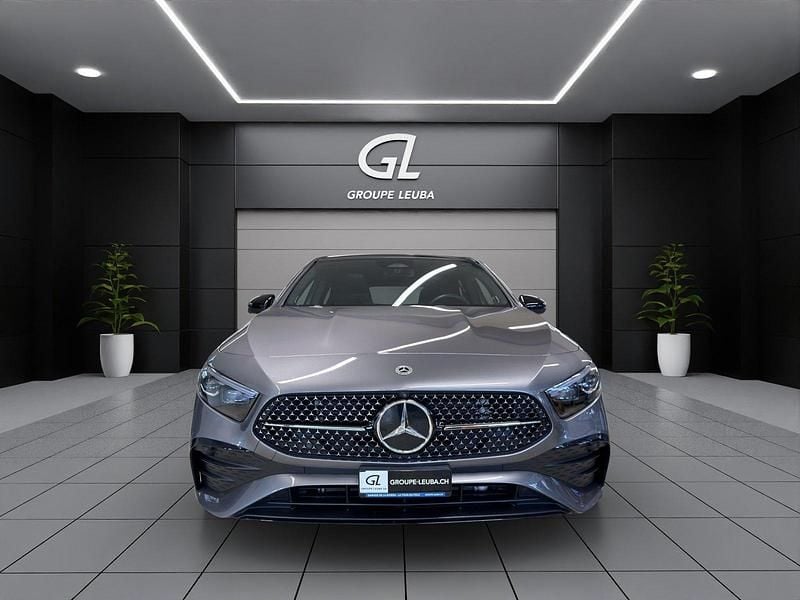 Gebraucht Mercedes A250 224 PS (164 kW) 2024 Limousine