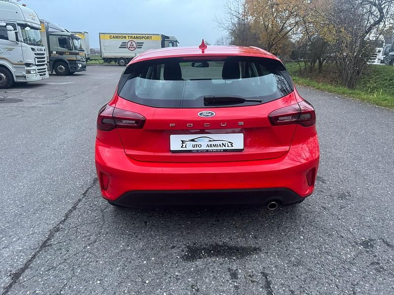 Neu Ford Focus Titanium 125 PS (91 kW) 2025