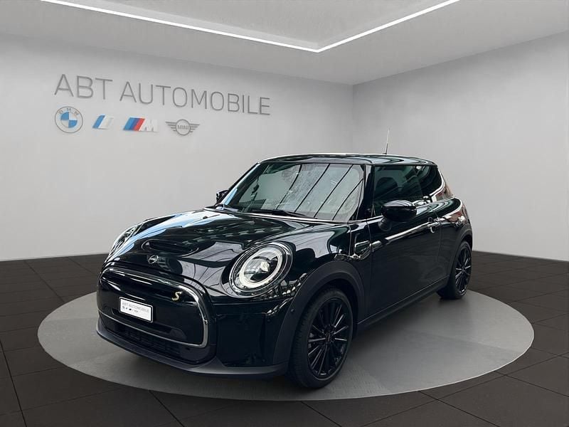 Gebraucht Mini Cooper SE 135 kW (184 PS) 2022 Schwarz Kleinwagen