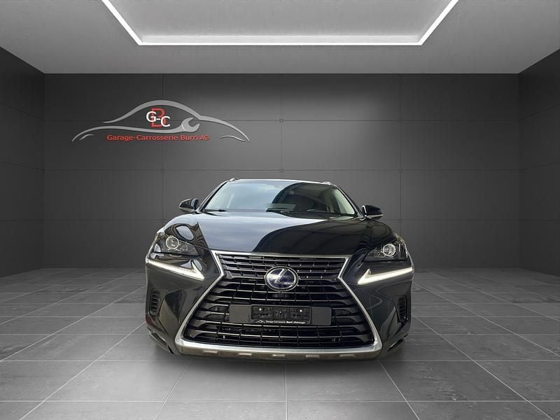 Gebraucht Lexus NX300h E-FOUR 197 PS (144 kW) 2019 SUV