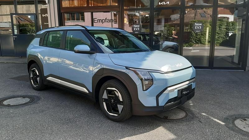 Blau Neu 2025 Kia EV3 SUV | CHF 32’970 - Bild 1/4