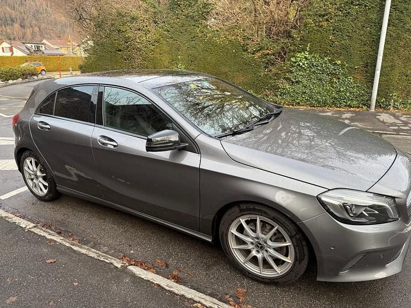 Gebraucht Mercedes A200 Night 156 PS (114 kW) 2017 Limousine