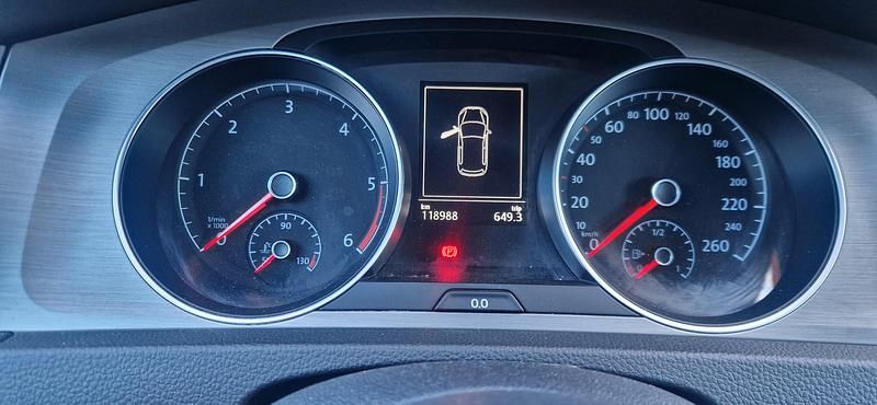 Gebraucht VW Golf VII Comfortline 110 PS (80 kW) 2015