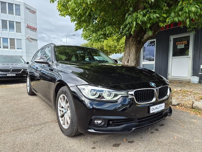 Gebraucht BMW 318 136 PS (100 kW) 2017 Kombi