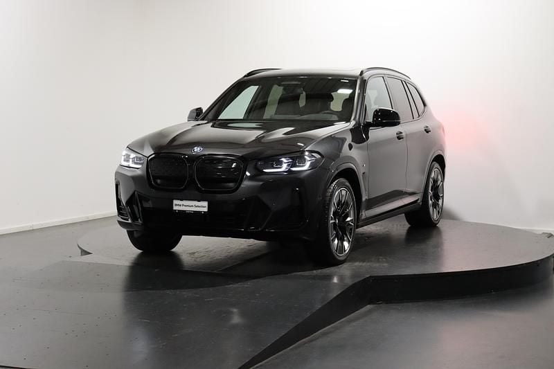 Gebraucht BMW iX3 Impressive 210 kW (286 PS) 2022 Grau SUV