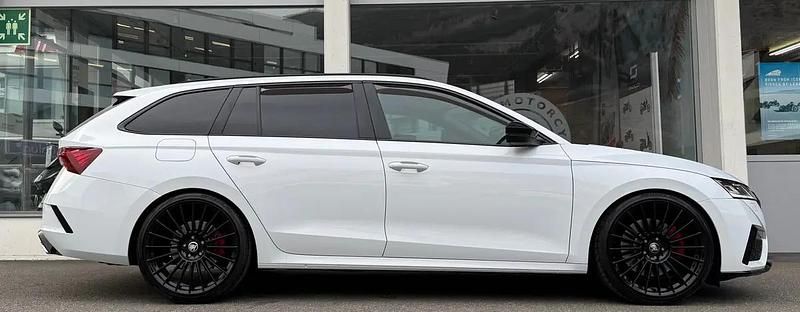 Gebraucht Skoda Octavia RS 245 PS (180 kW) 2026 Weiss Kombi