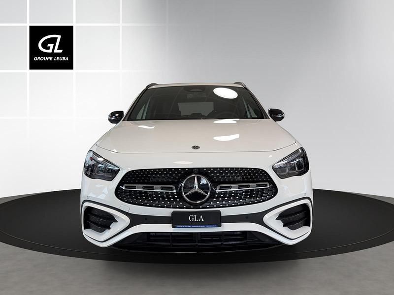 Neu Mercedes GLA220 190 PS (139 kW) 2026 Weiss SUV