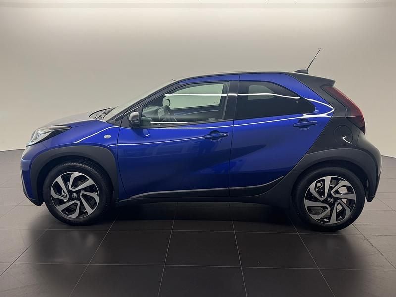 Neu Toyota Aygo X Trend 72 PS (52 kW) 2025 Blau SUV