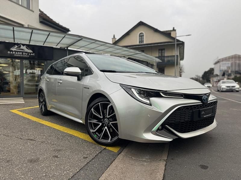 Gebraucht 2021 Toyota Corolla Premium Kombi | CHF 25’900 (Etwas zu teuer) - Bild 1/4