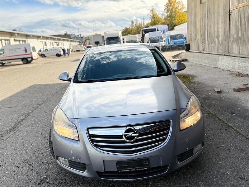 Gebraucht 2009 Opel Insignia | CHF 1’999 (Etwas zu teuer) - Bild 1/4