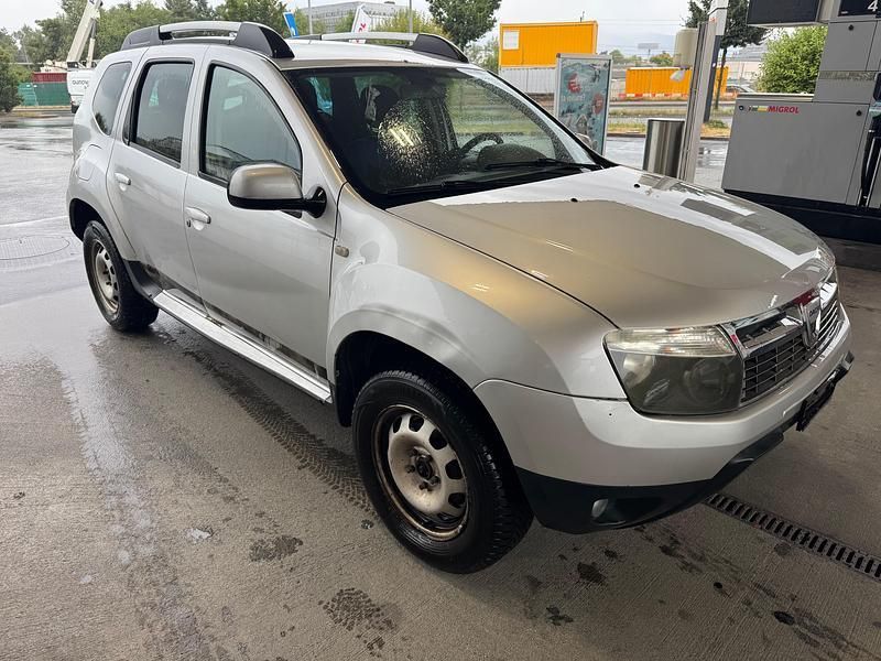 Gebraucht 2011 Dacia Duster Lauréate SUV | CHF 4’700 (Teuer) - Bild 1/4