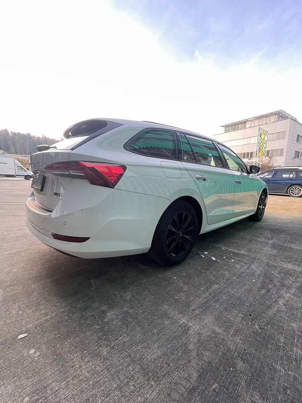 Gebraucht Skoda Octavia Ambition 110 PS (80 kW) 2022 Kombi