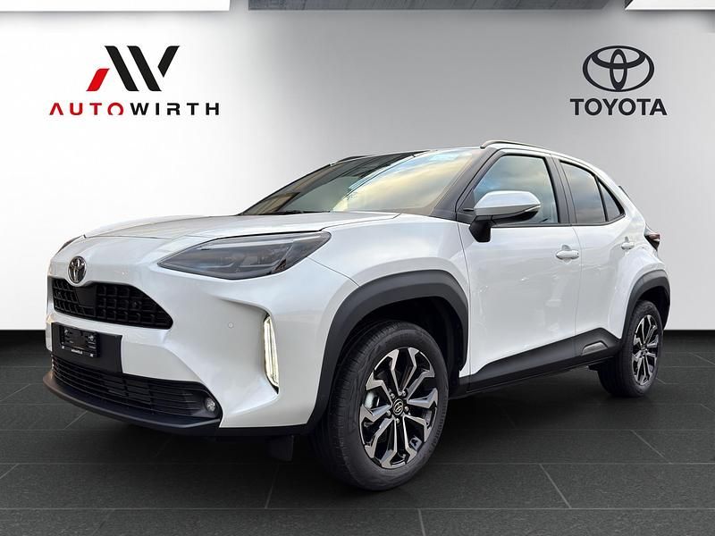 Weiss Neu 2025 Toyota Yaris Cross Trend SUV | CHF 36’370 (Fairer Preis) - Bild 1/4