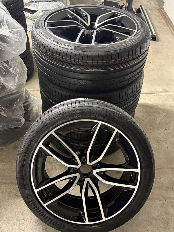 Gebraucht Mercedes GLE350 AMG line 319 PS (234 kW) 2021 SUV