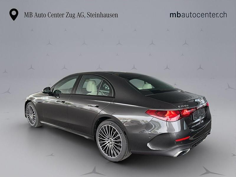 Gebraucht Mercedes E220 AMG line 220 PS (161 kW) 2024 Grau Limousine