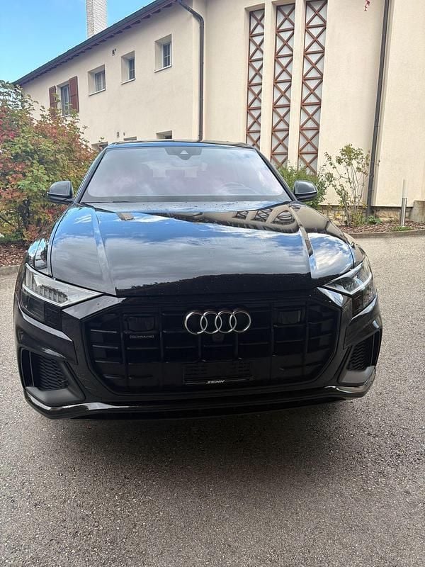Gebraucht 2019 Audi Q8 SUV | CHF 41’900 (Superpreis) - Bild 1/4