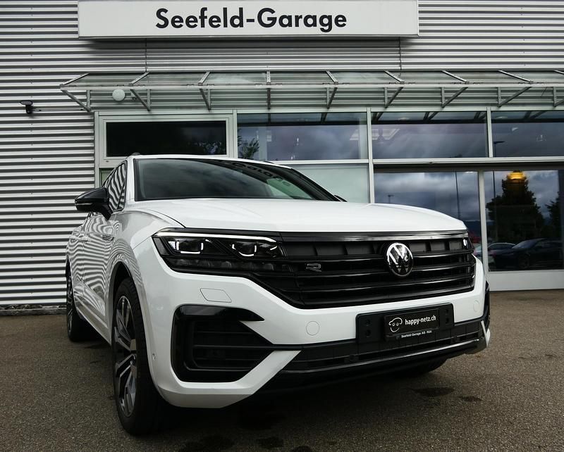 Weiss Gebraucht 2021 VW Touareg R-line SUV | CHF 55’999 (Guter Preis) - Bild 1/4