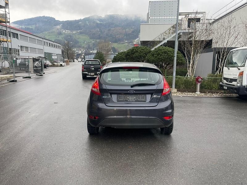 Gebraucht Ford Fiesta Trend 95 PS (69 kW) 2010