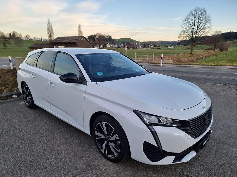 Gebraucht 2022 Peugeot 308 SW Allure Kombi | CHF 17’500 (Fairer Preis) - Bild 1/4