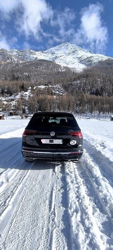 Gebraucht VW Tiguan Allspace Highline 190 PS (139 kW) 2019 SUV