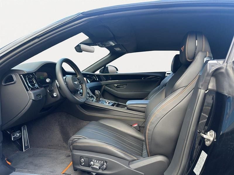 Gebraucht Bentley Continental 680 PS (500 kW) 2025 Cabrio