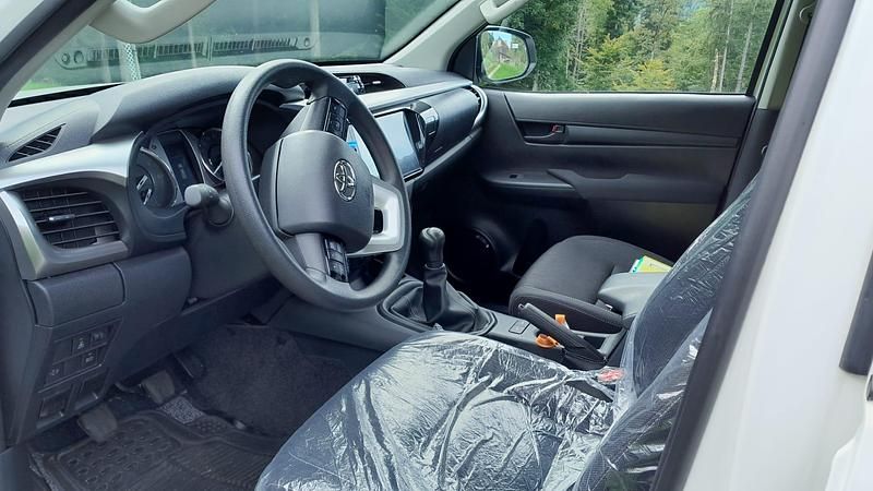 Gebraucht Toyota HiLux Sport 204 PS (150 kW) 2022 Abholung